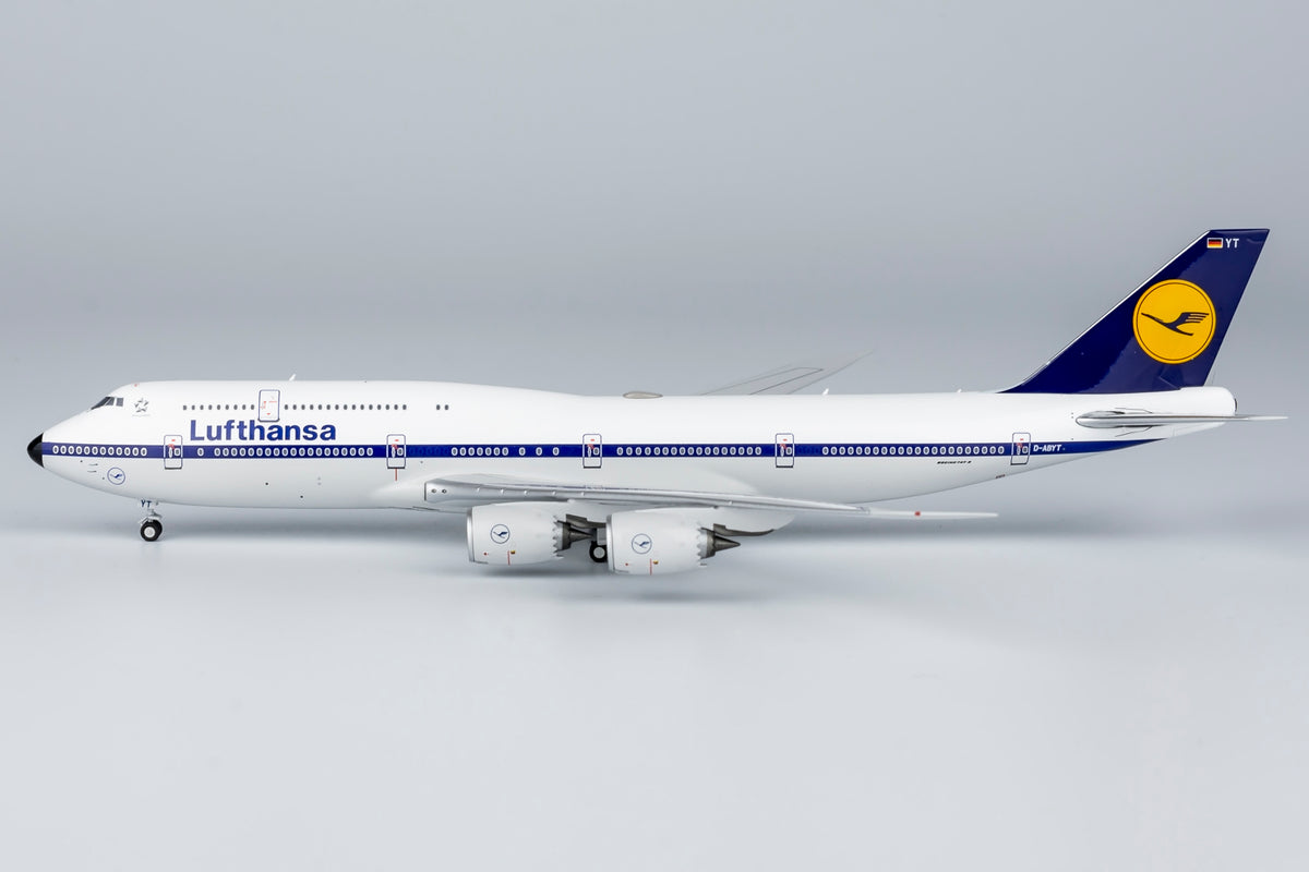 NGmodel ルフトハンザ 747-8 D-ABYT レトロカラー 1/400 78016