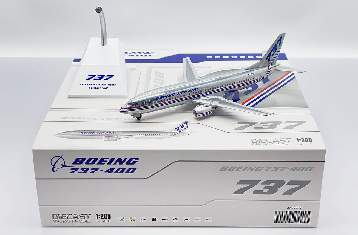 1/200 Boeing737-800 ハウスカラー　モデルプレーン Boeing 737-800 1/200モデル Boeing737ハウスカラー - メルカリ