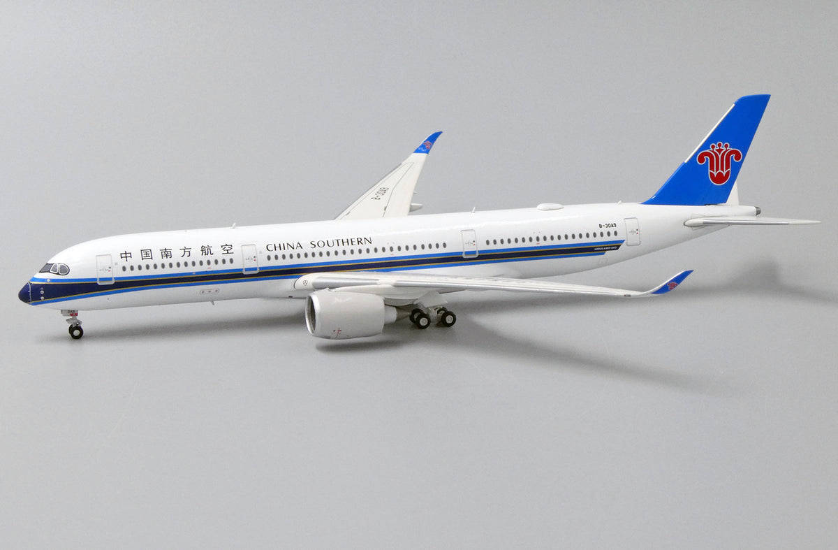 【SEAL限定商品】 Jcwings 中国南方航空 XX4186 1/400 B-30A9 A350-900 民間航空機