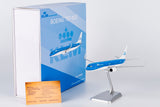 NGmodel KLMオランダ航空 737-900/w PH-BXS 1/200 09001