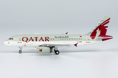 &lt;Reservierung&gt; NGmodel Qatar Amiri Flug A319-100(ACJ) A7-MED 1/400 49028