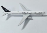 &lt;Reservierung&gt; Pandamodel United Airlines 767-400ER N76055 1/400 52362