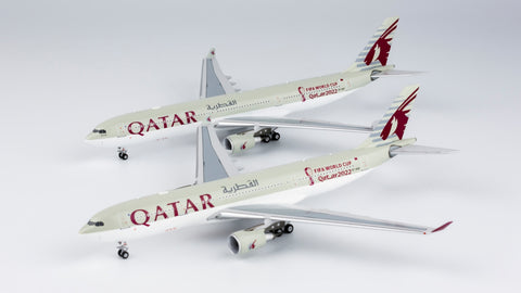 NGmodel カタール航空 A330-200(A7-ACS)/-300(A7-AEF) 1/400 2機セット