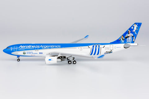 NGmodel Argentina Airlines A330-200 LV-FVH 1/400 61060