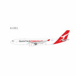 &lt;Reservierung&gt; NGmodel Qantas Freight A330-200P2F VH-EBE 1/400 61091