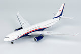 &lt;Reservierung&gt; NGmodel kanadisches Regierungsflugzeug CC-330 330002 1/400 61102