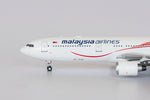 &lt;Reservierung&gt; NGmodel Malaysia Airlines A330-300 9M-MTJ 1/400 62015