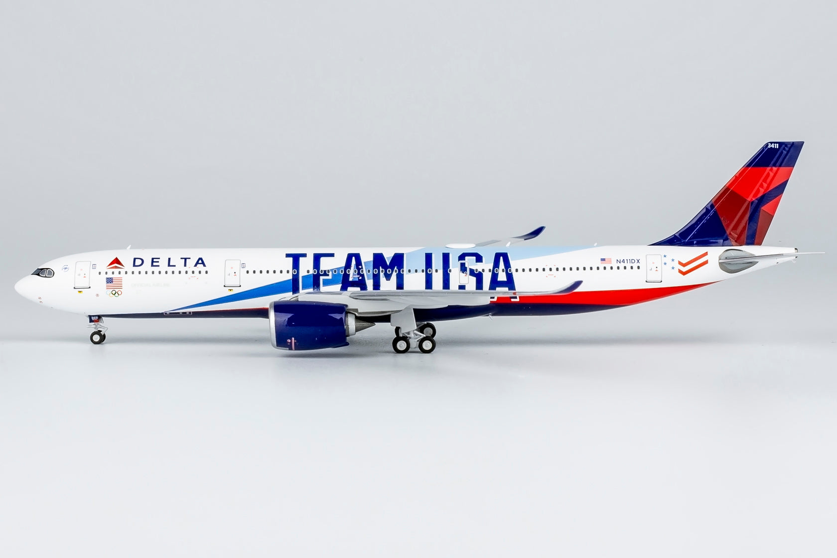 【超安い】 NGmodel デルタ航空 A330-900 N411DX 1/400 68005 民間航空機