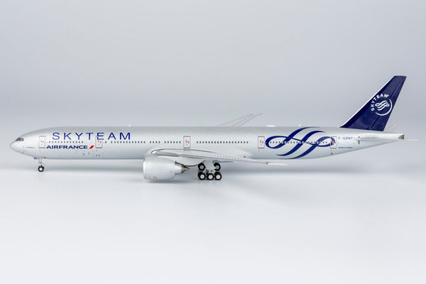NGmodel エールフランス 777-300ER F-GZNT スカイチーム塗装 1/400 73019