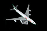 SQwings キャセイパシフィック 747-8F B-LJE 80周年記念塗装 1/200 L2337(通常版)