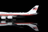 SQwings US Air Force 747-8 30000 1:200 L2280