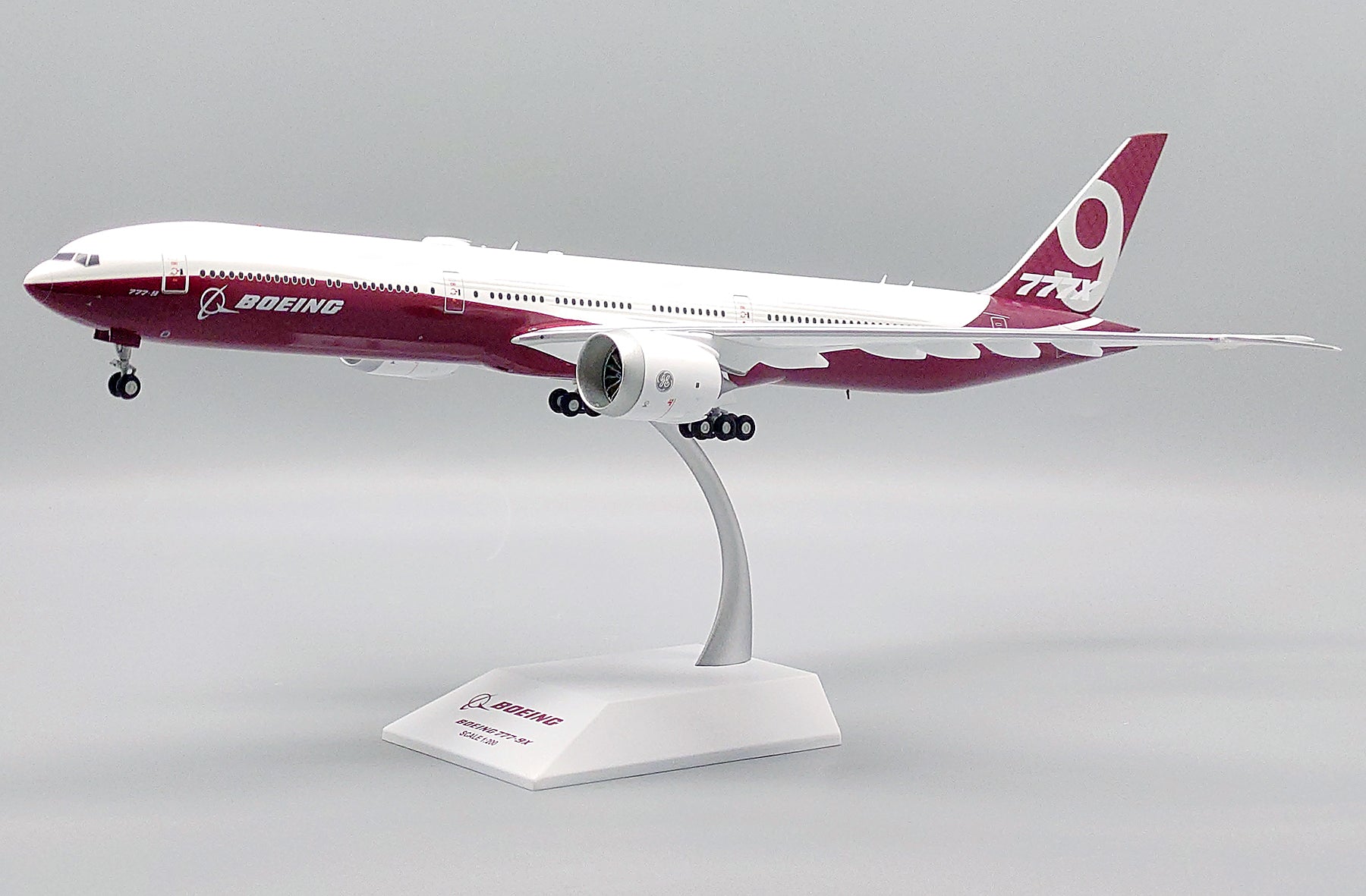 飛行機 模型 1/200 ボーイング B777 キャセイパシフィック航空 ショップ 香港