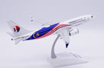 &lt;Reservierung&gt; Jcwings Malaysia Airlines 737MAX8 9M-MVA 1/200 LH2454