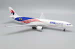 &lt;Reservierung&gt; Jcwings Malaysia Airlines A330-300 9M-MTE 1/400 XX20086