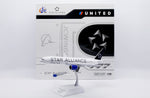 ＜再入荷・予約＞Jcwings ユナイテッド航空 777-200ER N218UA 1/200 XX20285