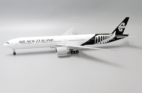 Jcwings ニュージーランド航空 777-300ER ZK-OKM 1/200 XX2304