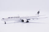 ＜予約＞Jcwings ニュージーランド航空 777-300ER ZK-OKU 1/400 XX40646A(フラップダウン版) Jcwings