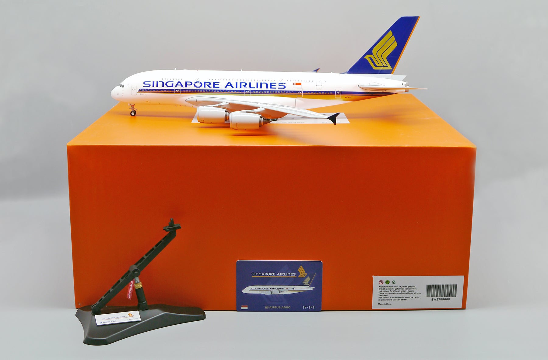 1/200 シンガポール航空 エアバスA380  9V-SKV 1/200 シンガポール航空 エアバスA380 9V-SKV